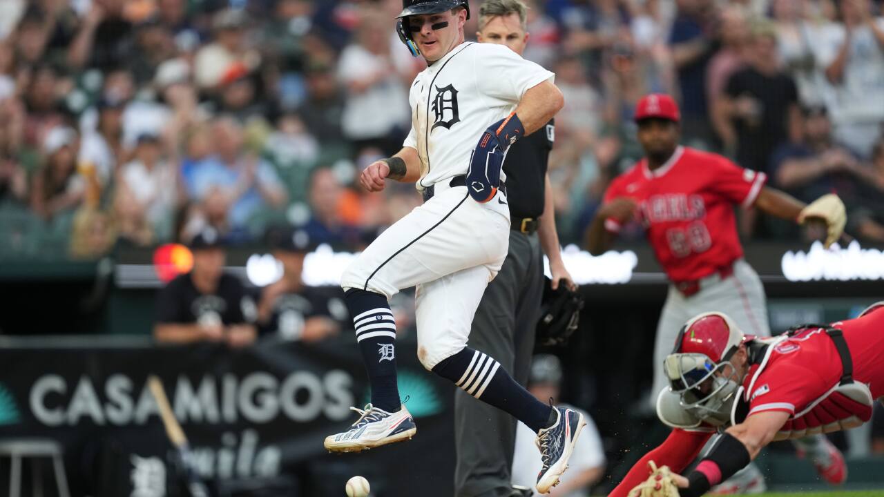 Angels Tigers Baseball