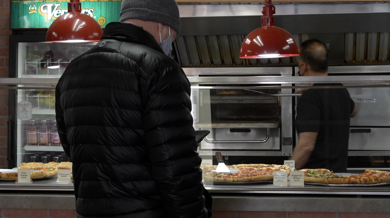 Georgio's Pizza has lease amended again