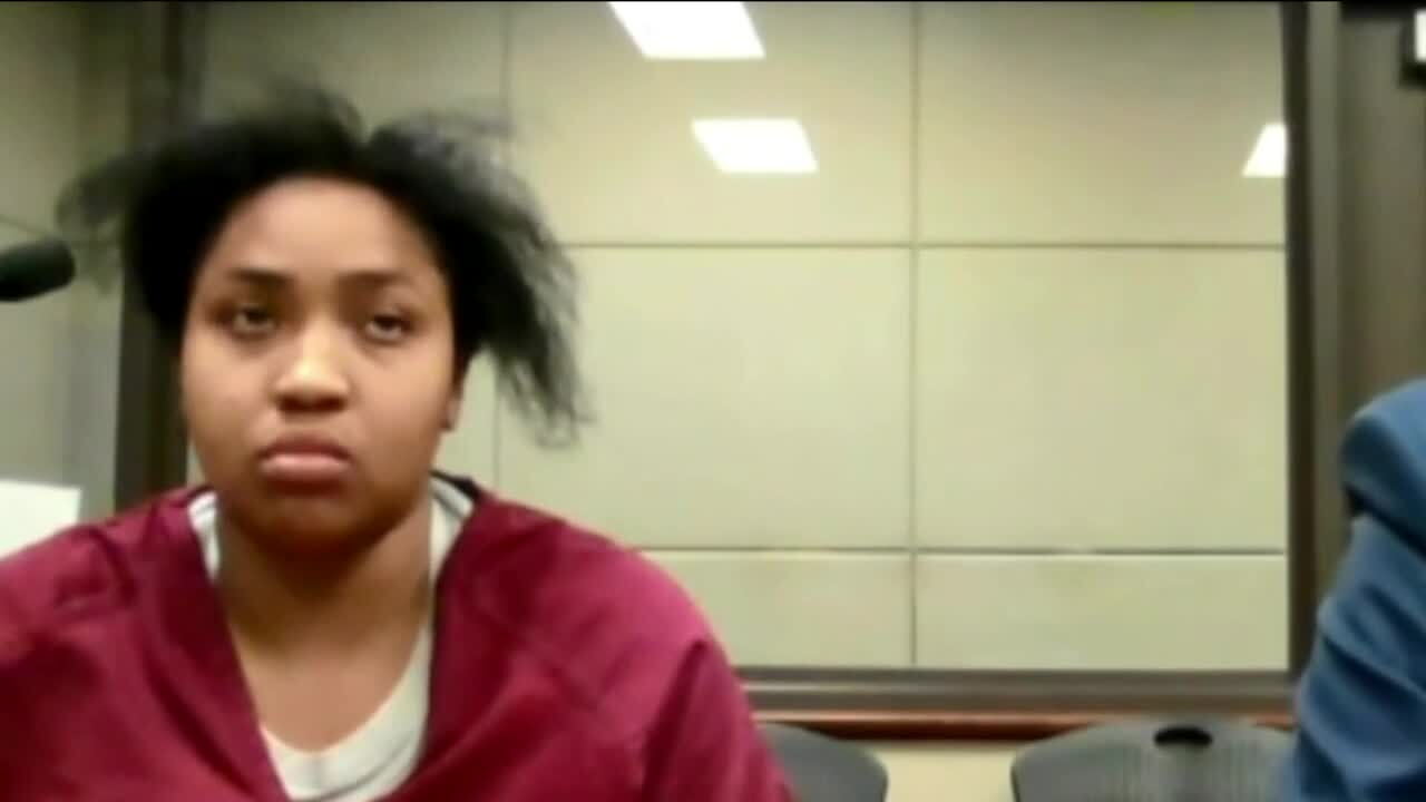 Milwaukee woman accused of posing as teacher arrested in Illinois in stolen vehicle investigation