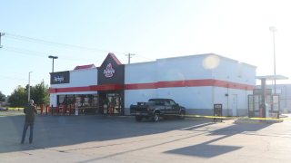 Person killed, another injured in shooting outside Tulsa Arby's
