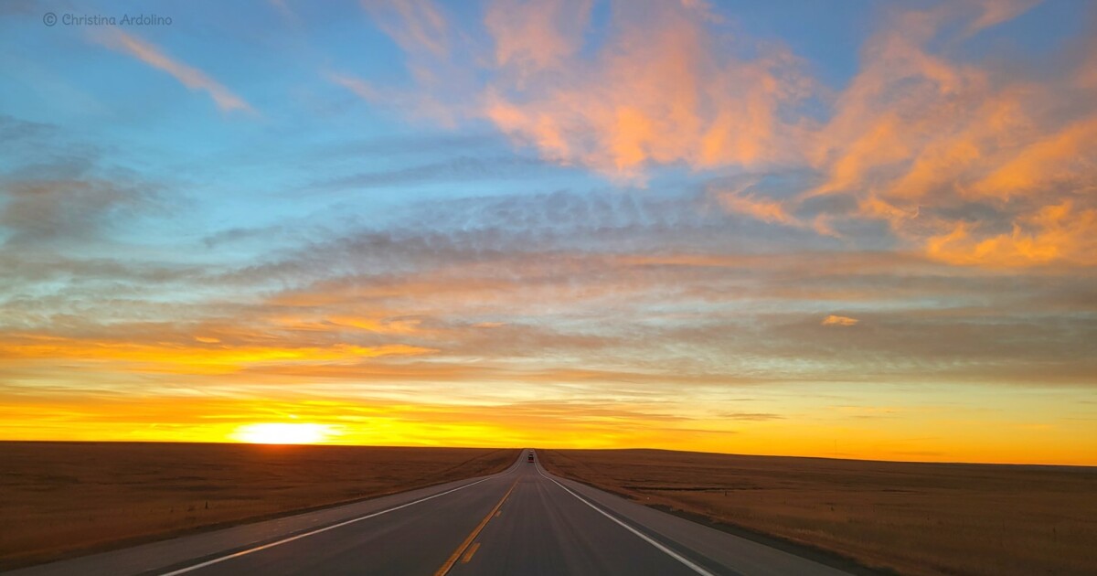 Warm weather continues leading up to Christmas Eve