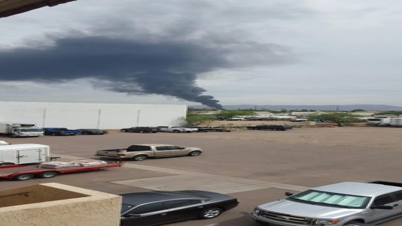 PHOTOS: Large fuel tank fire in Phoenix