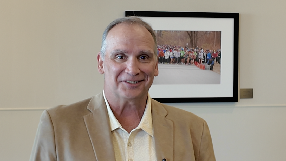 Dr. Russell Davis, co-executive surgical director at the Mid-America Heart Institute