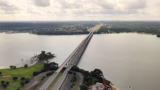 TWIN BRIDGES 