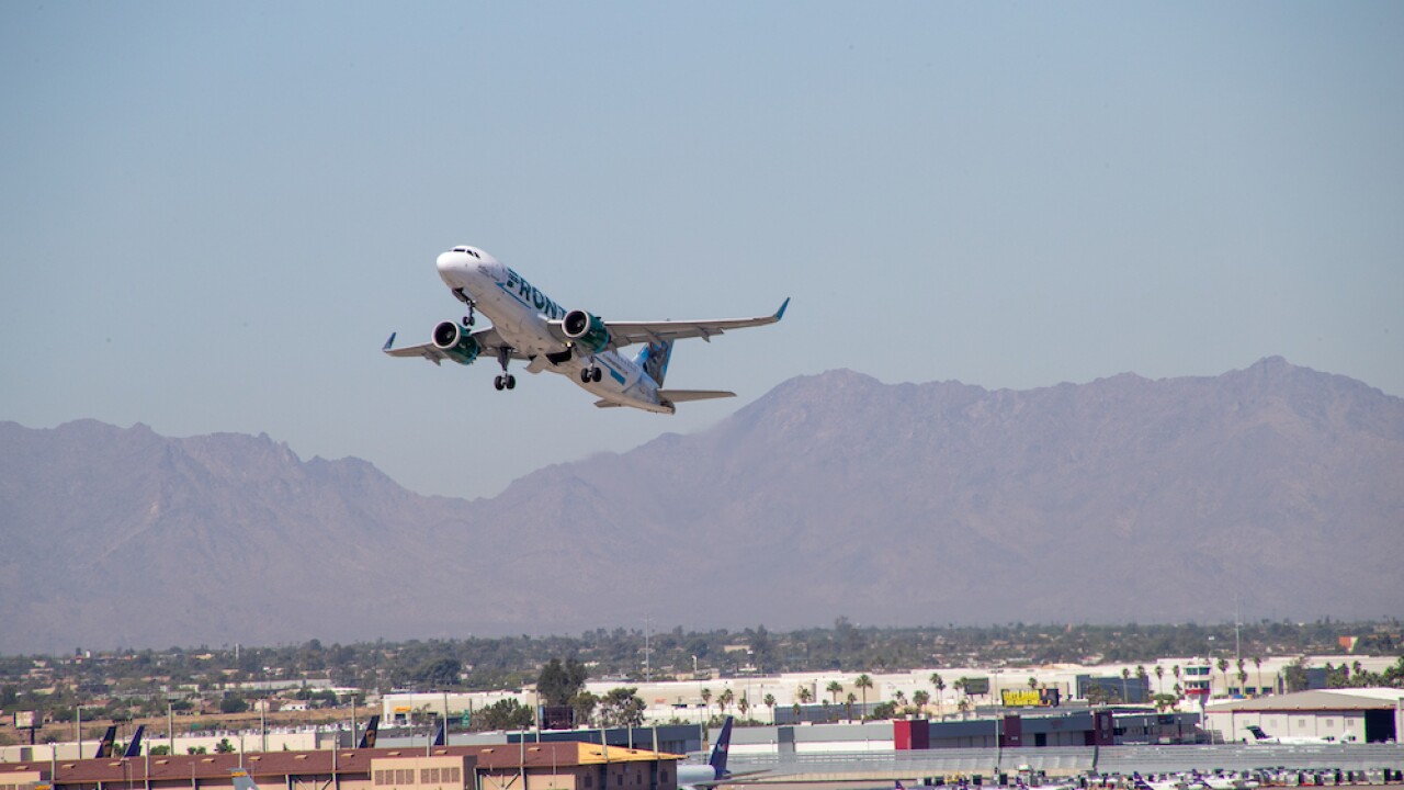 Takeoff Phoenix Sky Harbor 