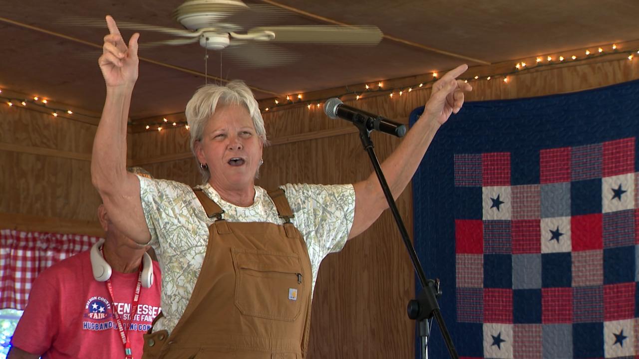 Timber yelling contest
