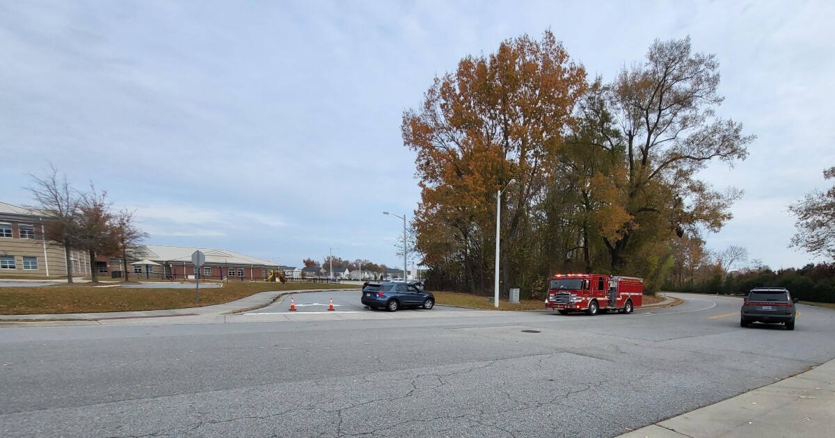All clear after Hillpoint Elem. students, staff moved for 'suspicious vehicle'