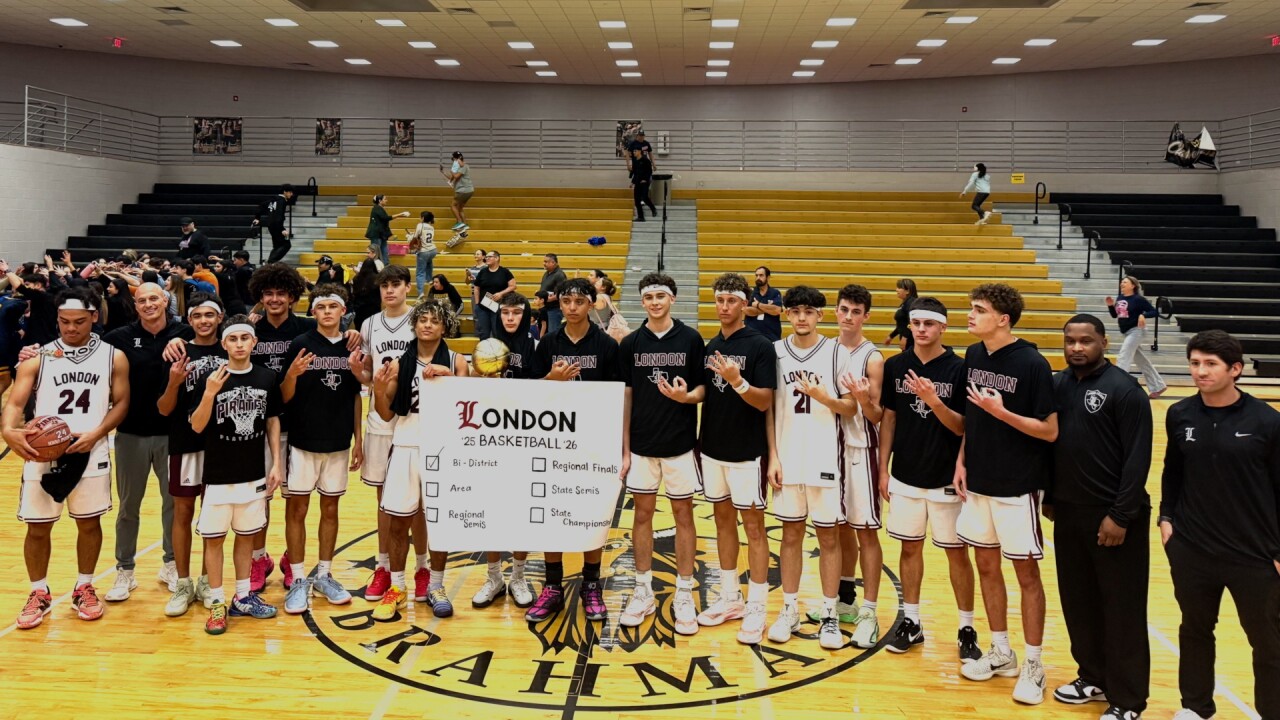 London boys basketball wins second round Area playoffs