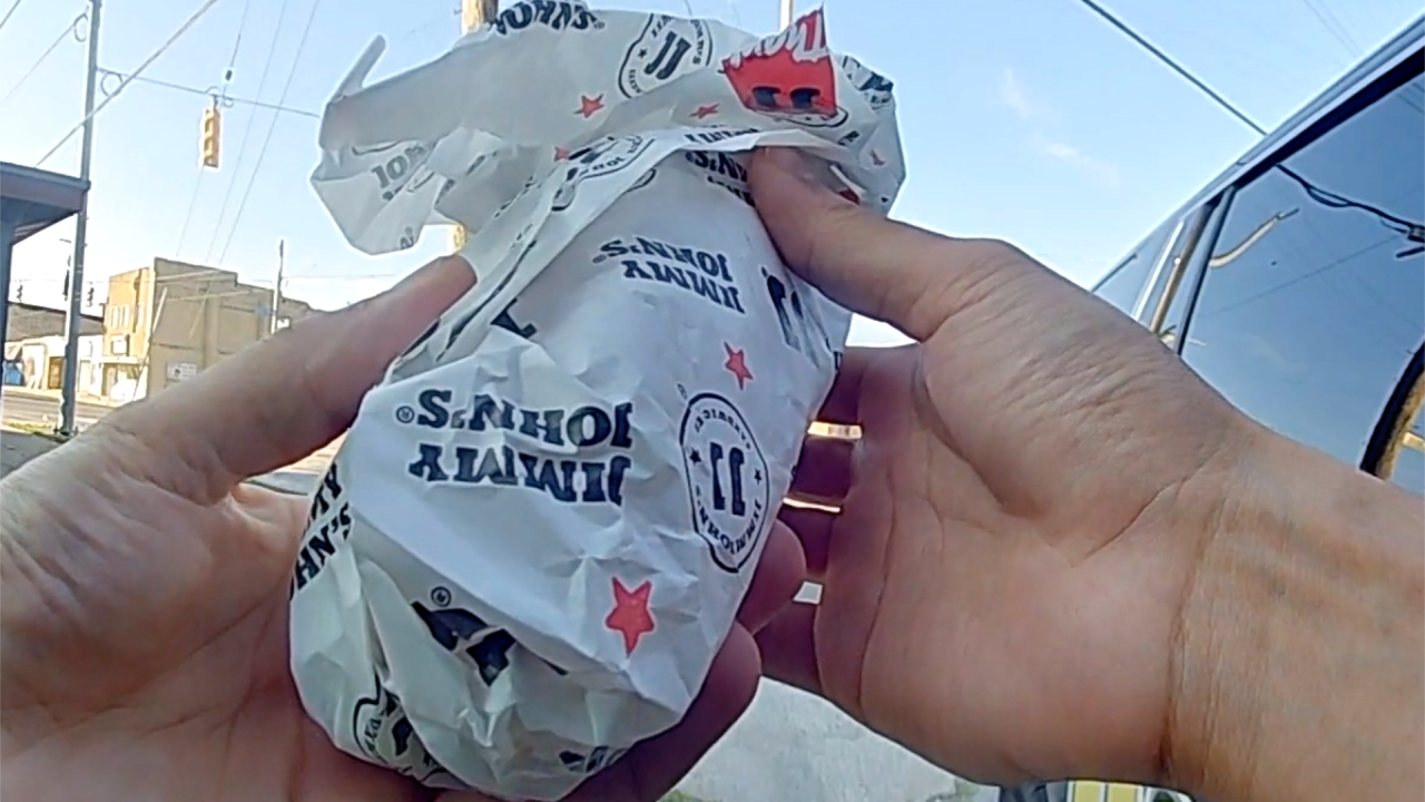 'I know what it feels like to be hungry': Muskegon officer gives his sandwich to man during wellness call