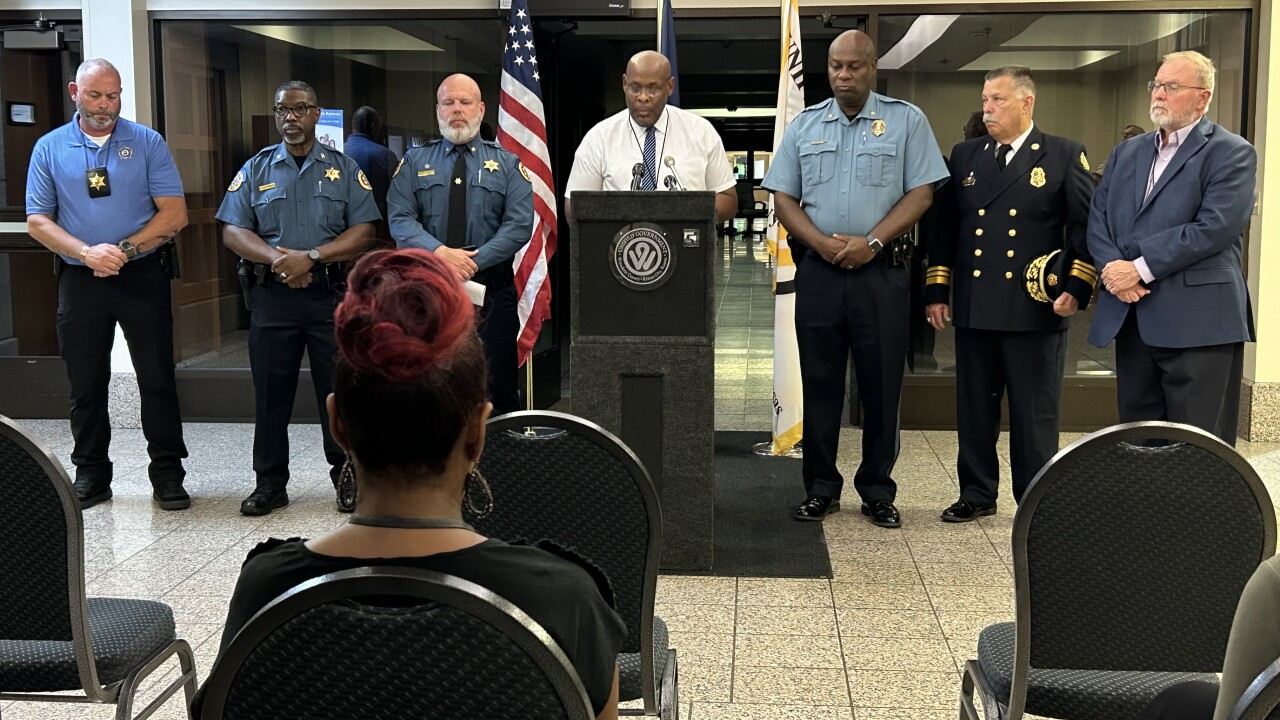 presser for elijah ming.jpg