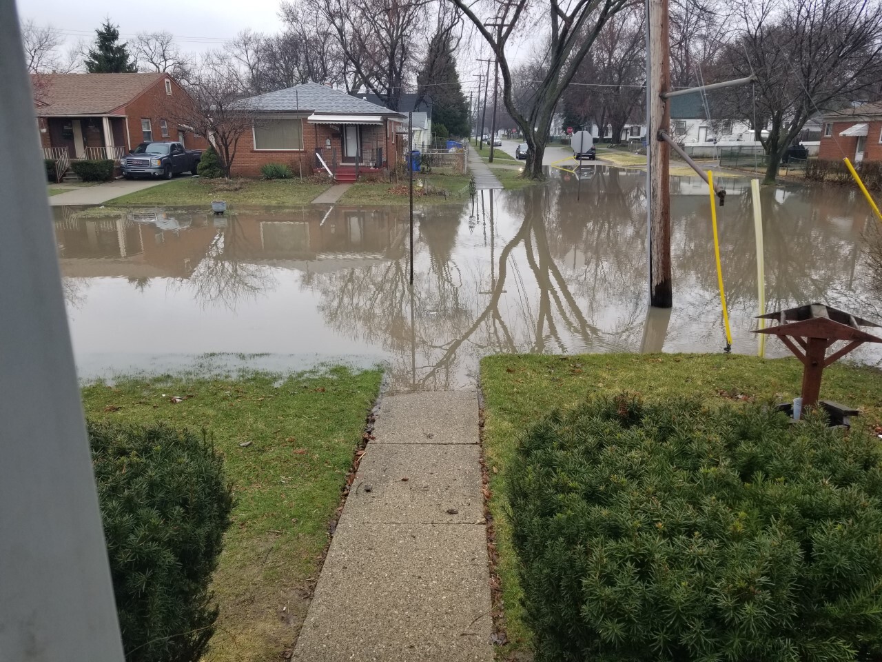 Flooding on Currier Street