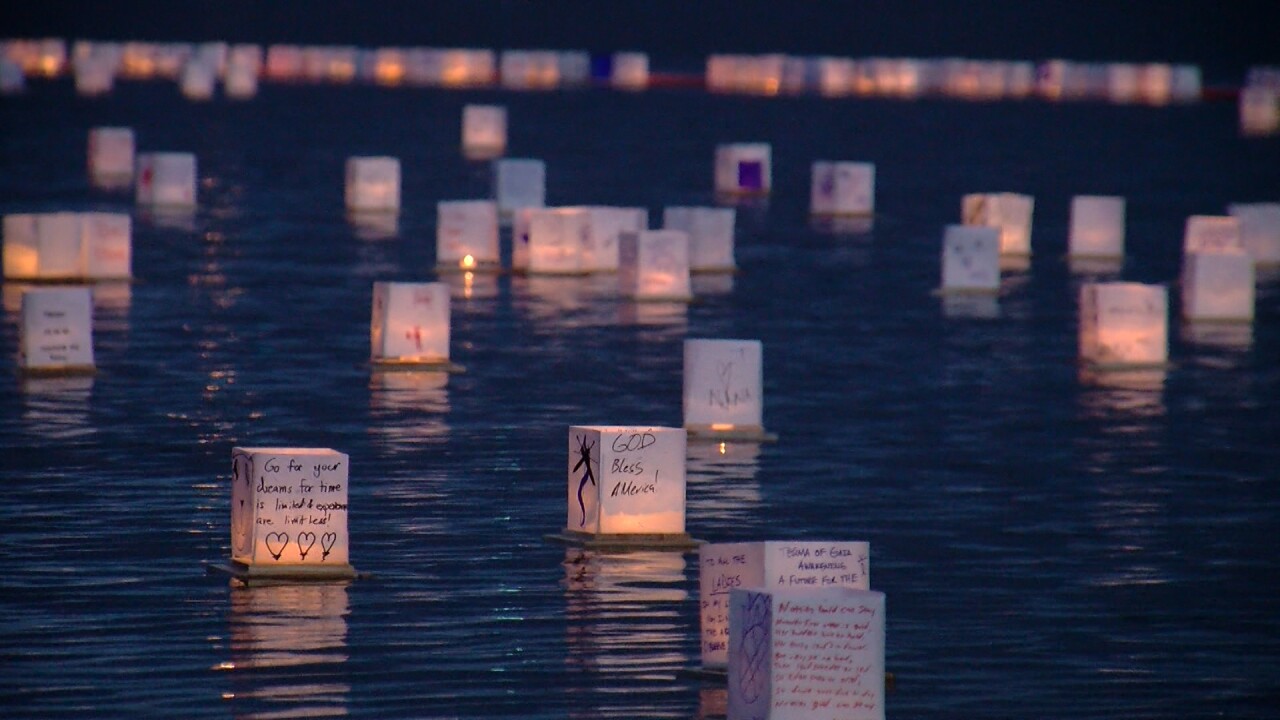 Hundreds celebrate community at Water Lantern Festival