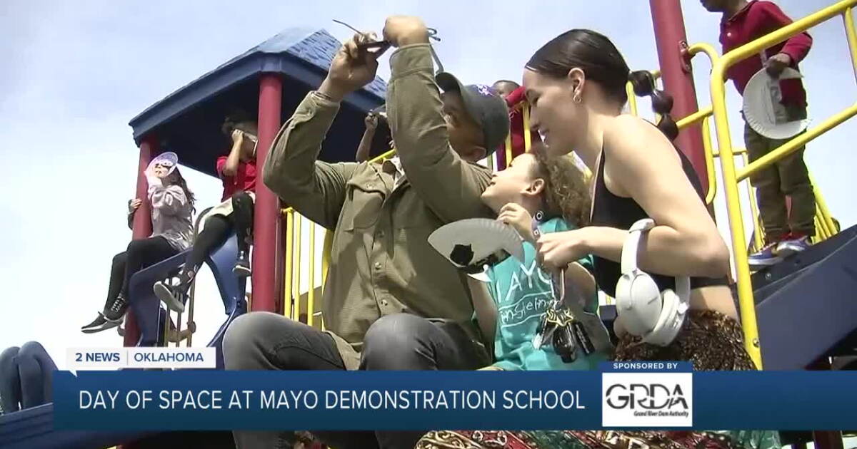 DAY OF SPACE Mayo Demonstration School used solar eclipse for STEM