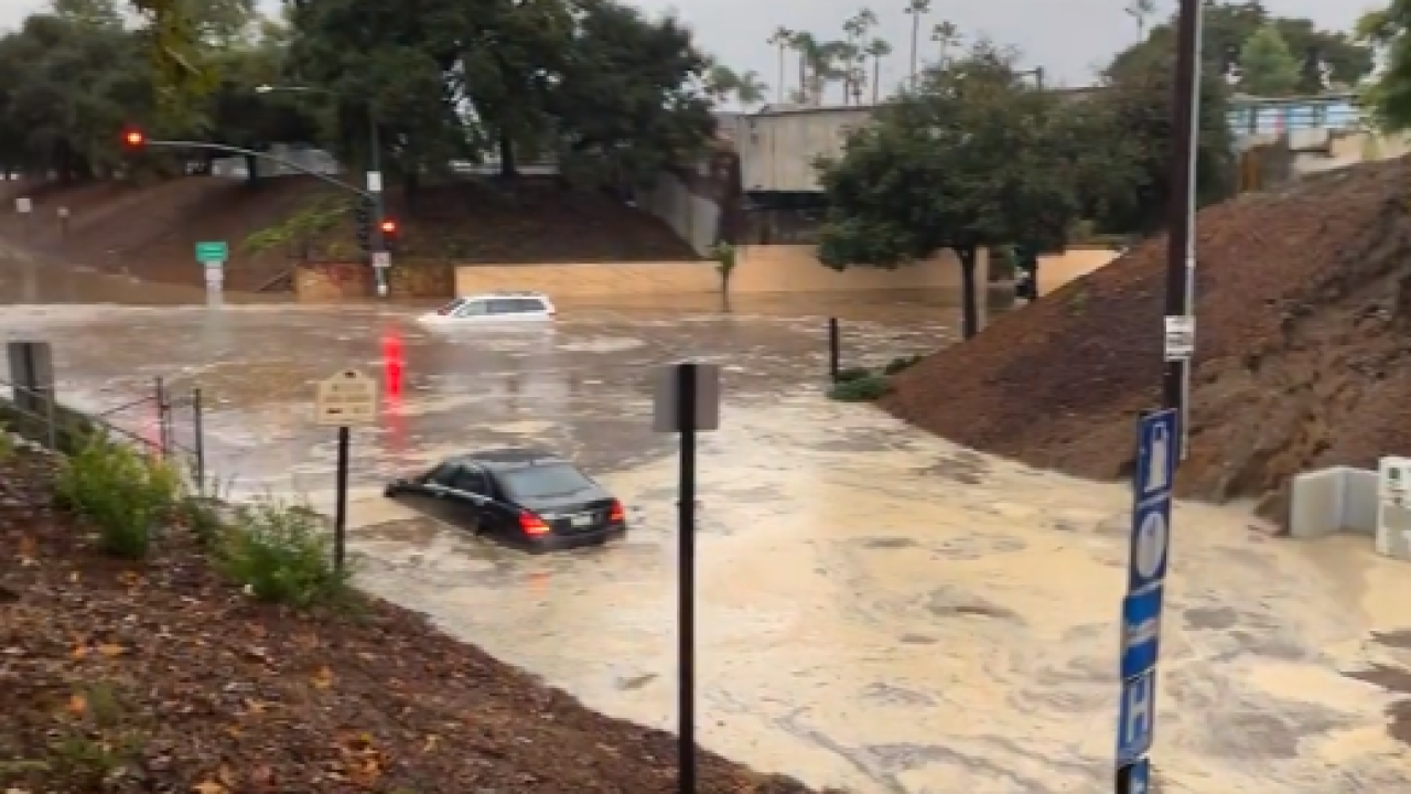 Cars Stuck On Flooded Roads In Santa Barbara cars-stuck-on-flooded-roads-in-santa-barbara