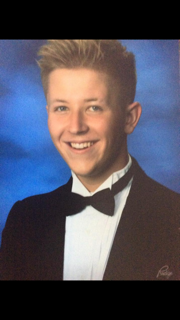 Senderling John Ryan.png