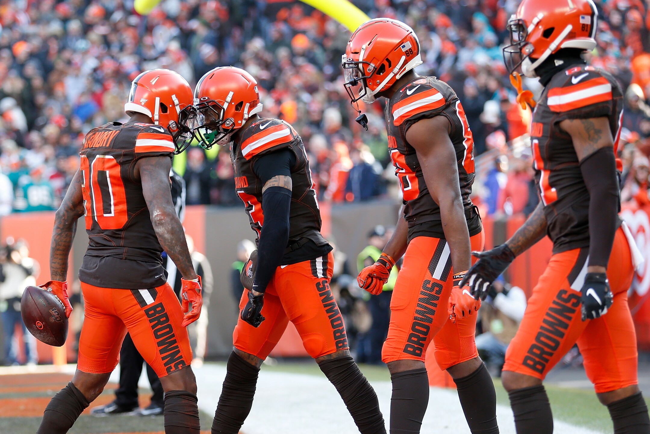 Miami Dolphins v Cleveland Browns