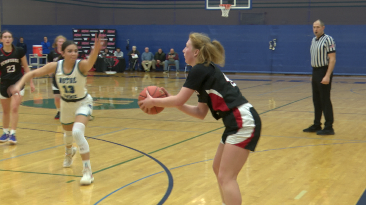 Notre Dame Tritons Girls Basketball Falls In Opener To Pewaukee In notre-dame-tritons-girls-basketball-falls-in-opener-to-pewaukee-in