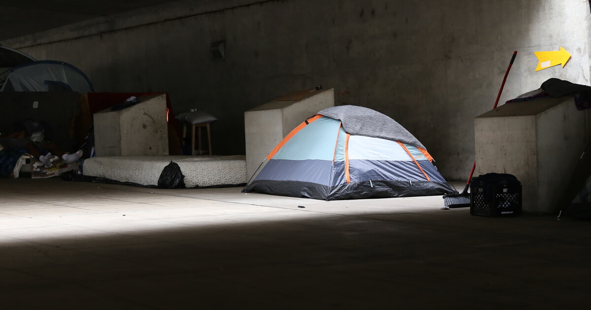 Report: Number of people experiencing homelessness in Cincinnati is decreasing - Vimarsana News