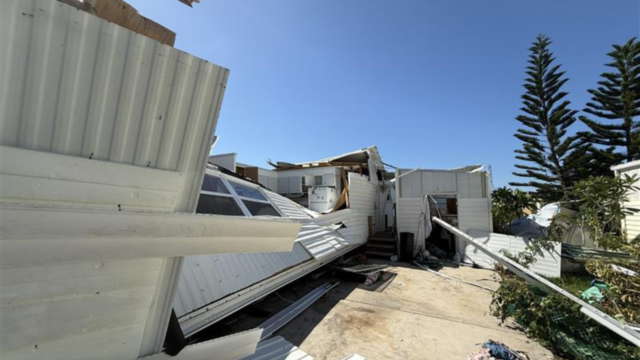 Largo tornado damage