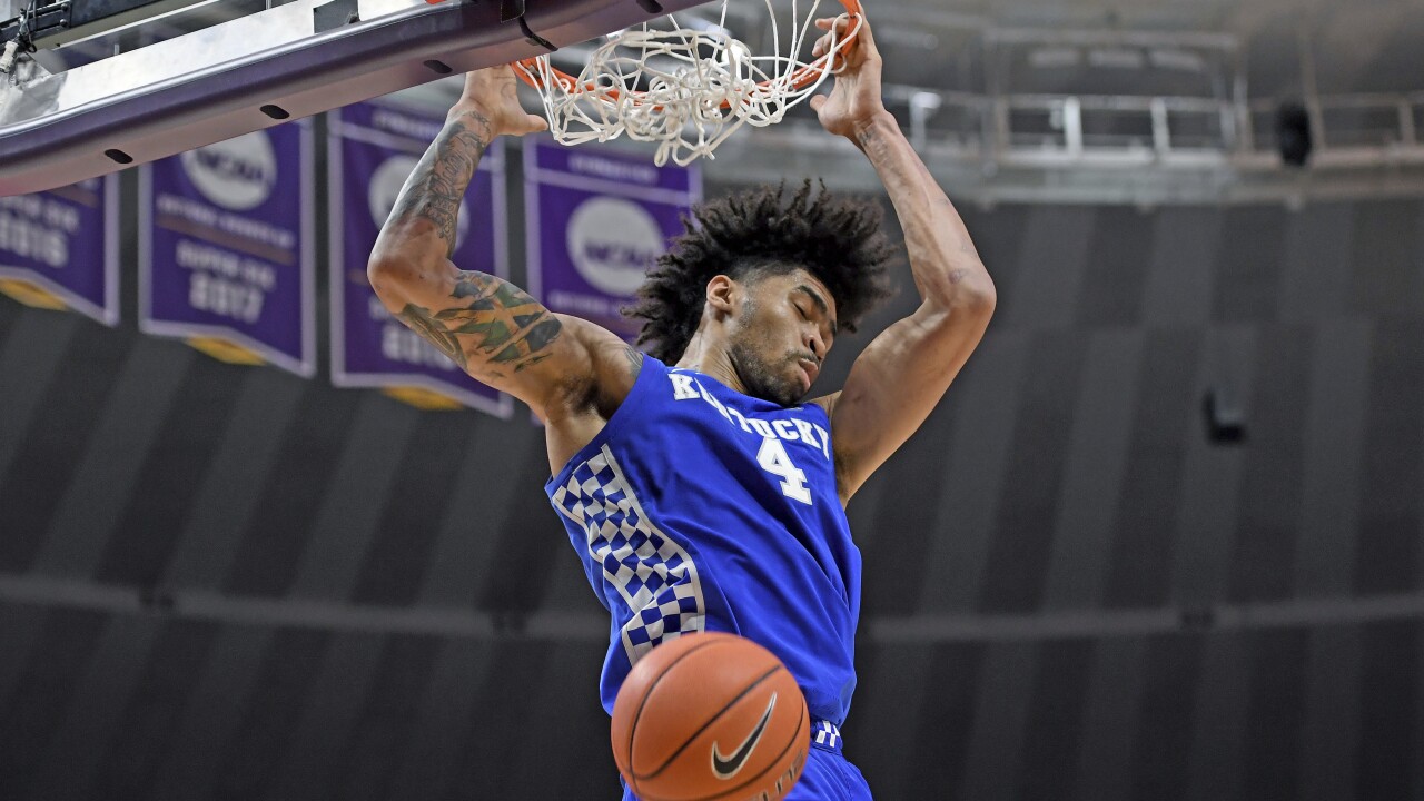 Kentucky's junior center, Nick Richards had a tremendous showing in his team's victory over LSU. (Photo by: Bill Feig/The Associated Press.)