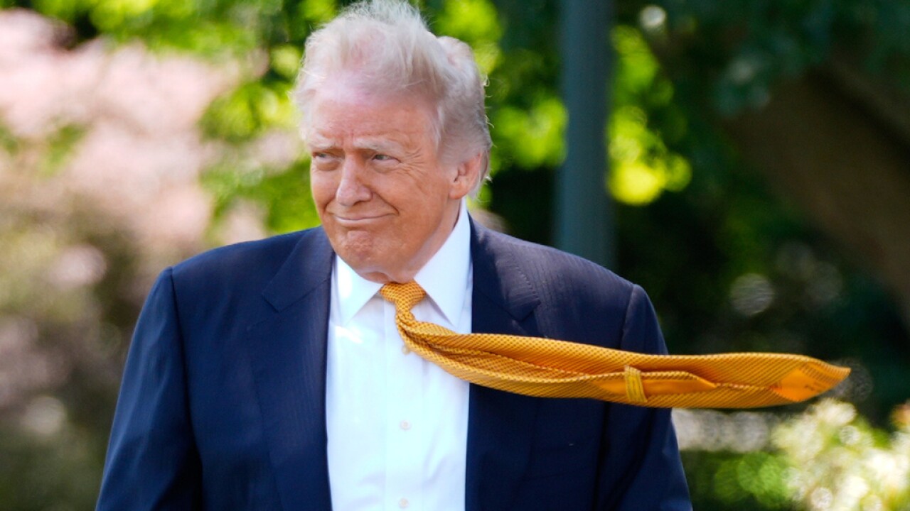 APTOPIX China Trump
