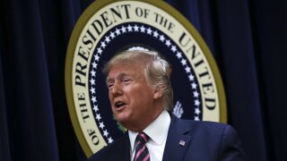 Trump administration to propose $850 billion stimulus package to support small businesses, airlines