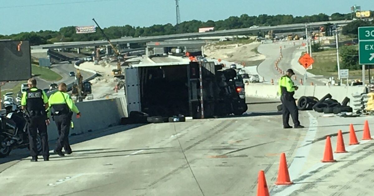 Crash on I35 slows traffic through Temple