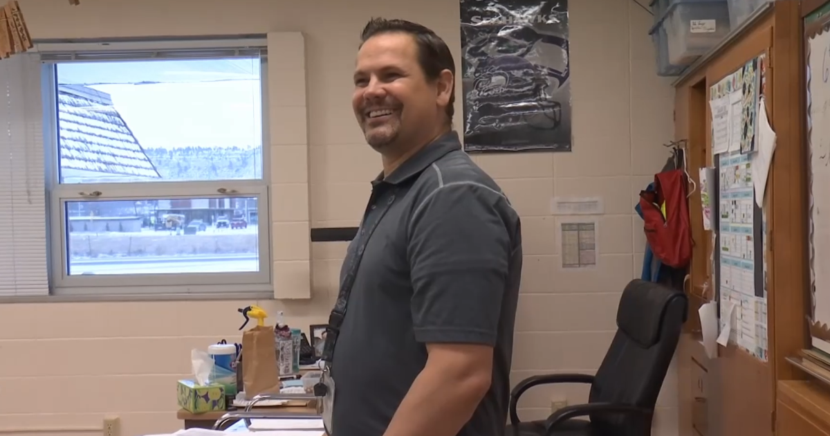 Will James Middle School teacher receives "One Class at a Time'' award
