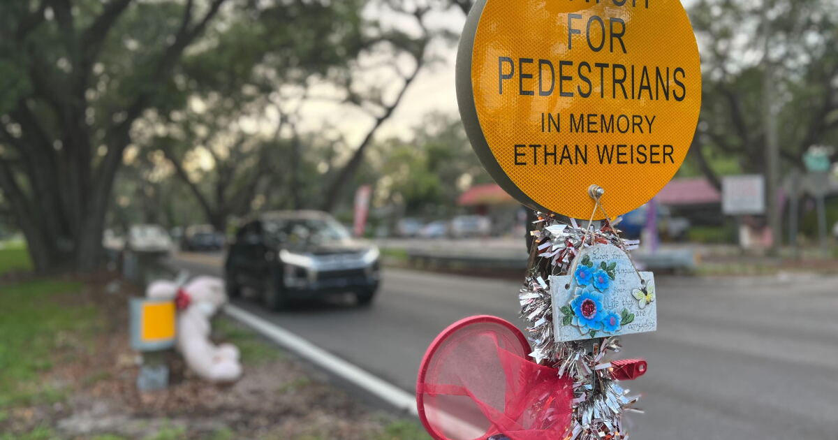 Candlelight vigil held 1 year after teen was killed walking to bus stop - Vimarsana News