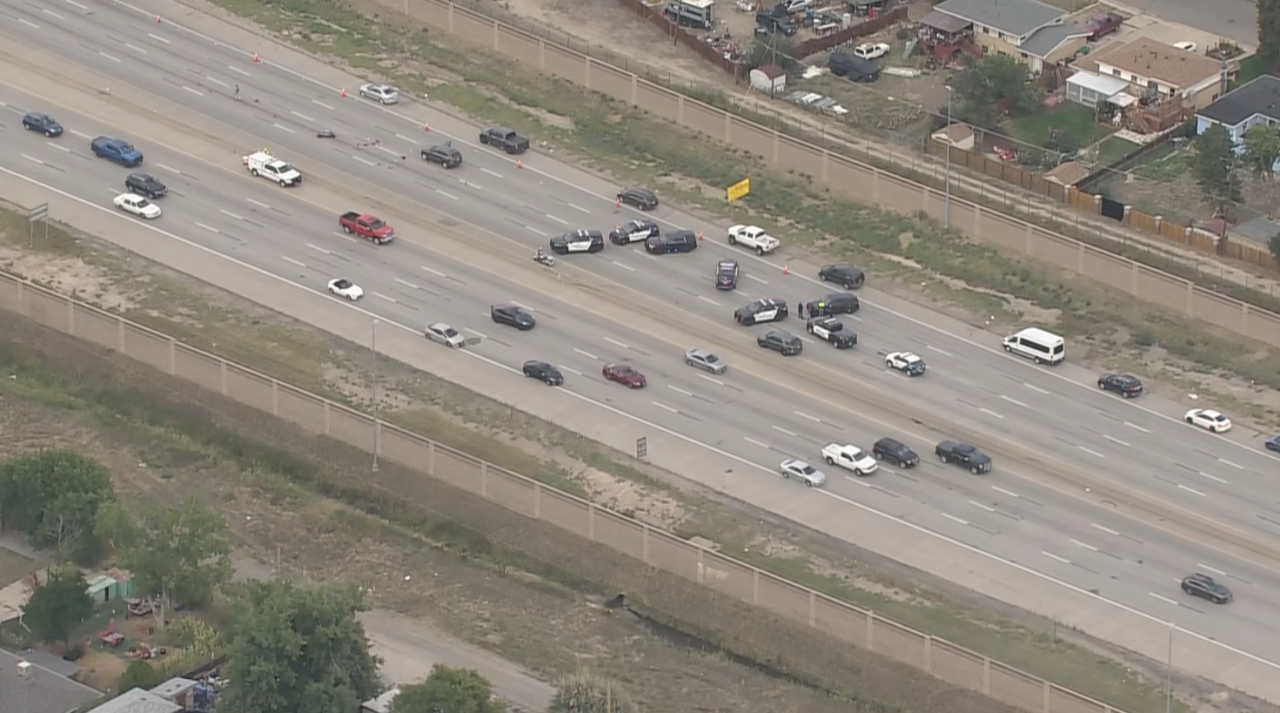 Woman killed in four-vehicle crash in Aurora Friday; northbound I-225 shut down at Smith Rd, police say.png