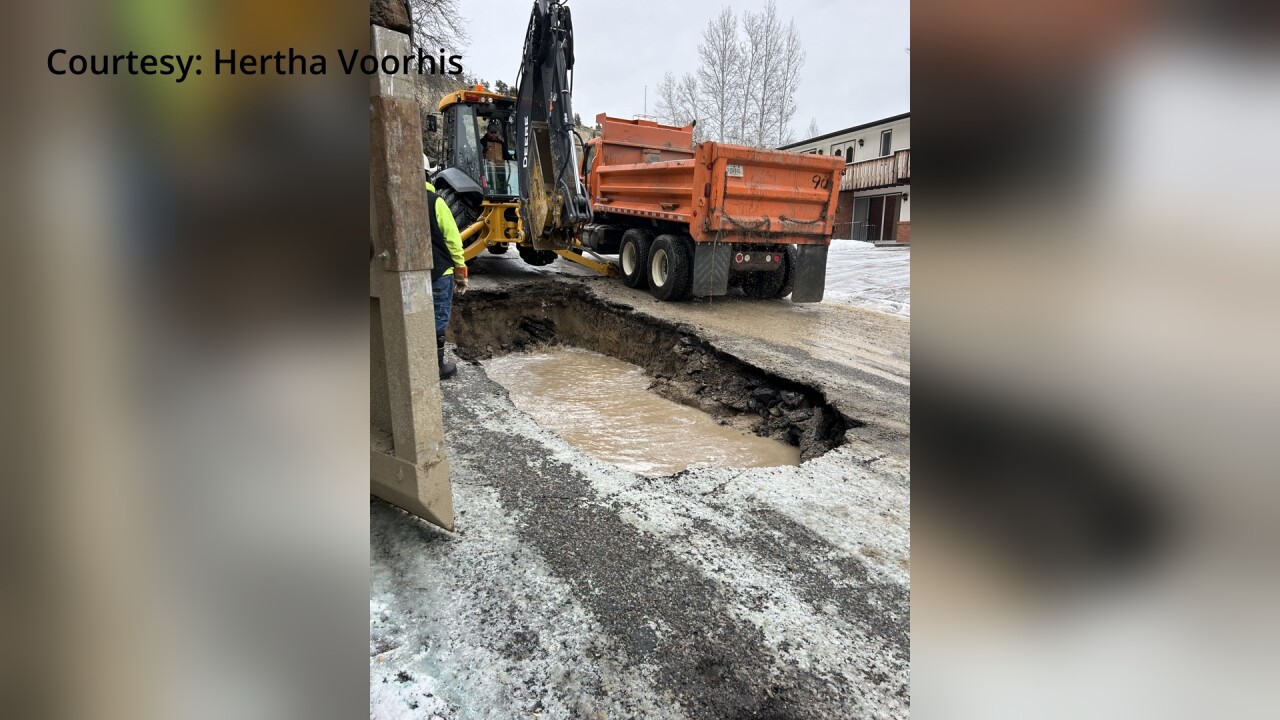 Water break on Fairway Drive