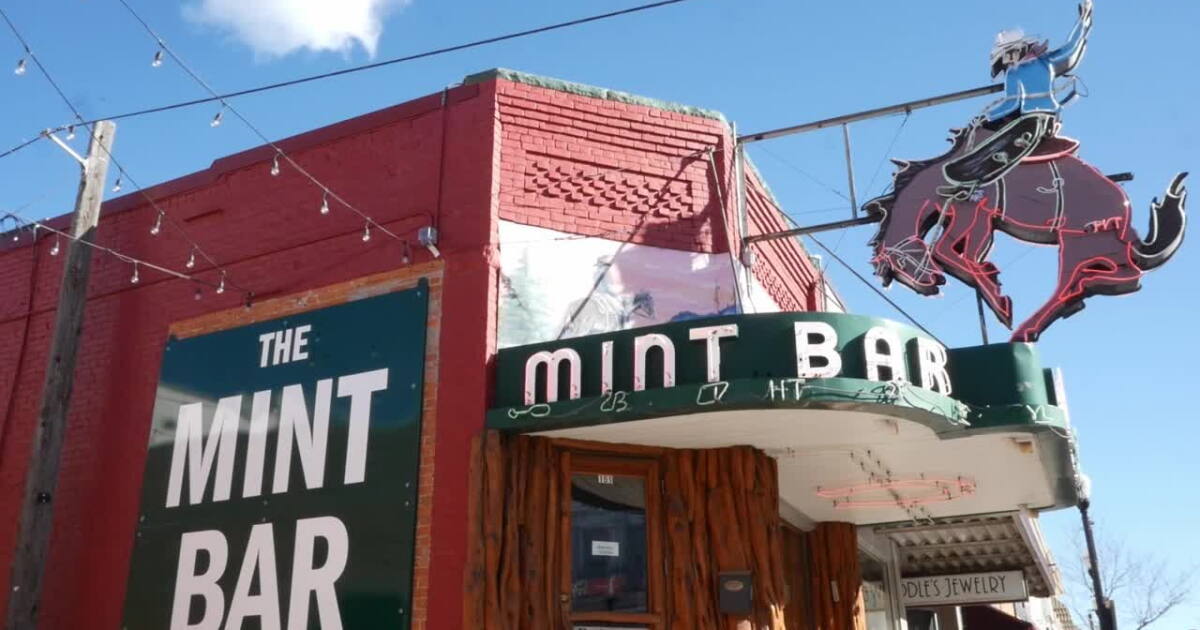 The Mint Bar: Celebrating 117 years of history as 'The Cheers of Sheridan' - Vimarsana News