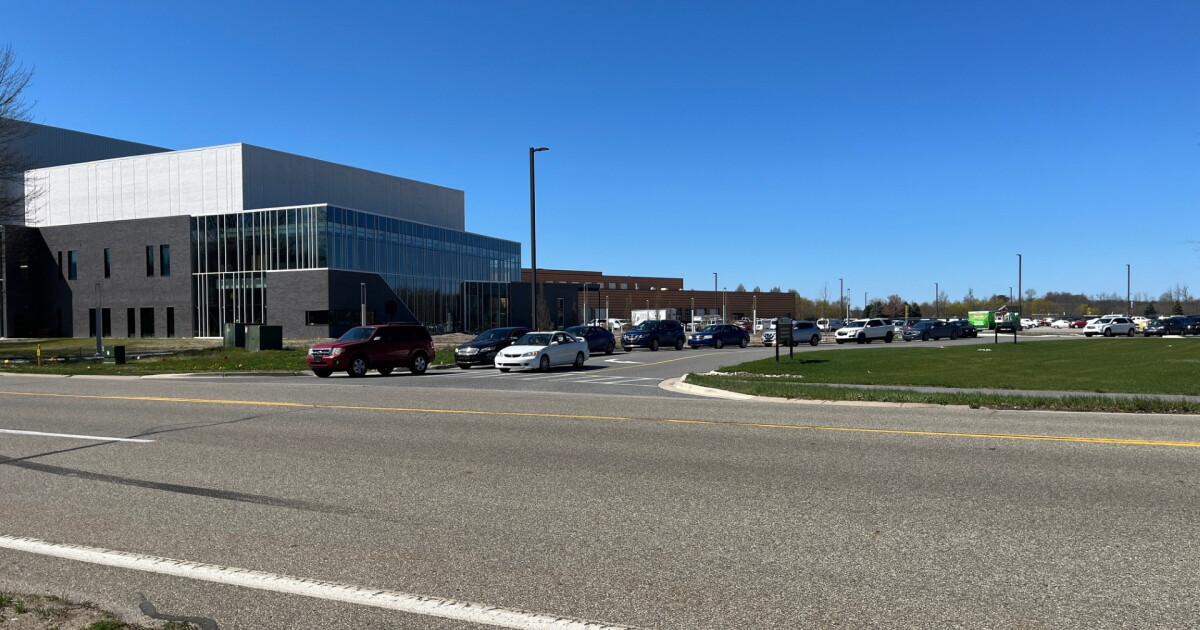 Students sent home after threats against West Ottawa High School