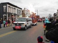 Parade2.jpg