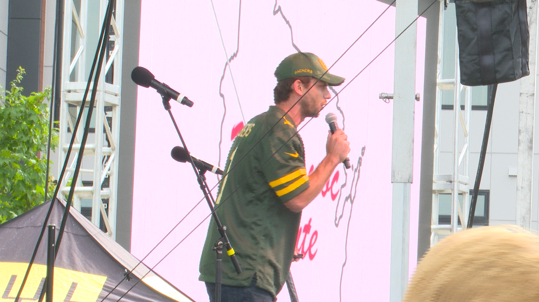 Titletown turning into 'Beer District' for the Packers first game on the road