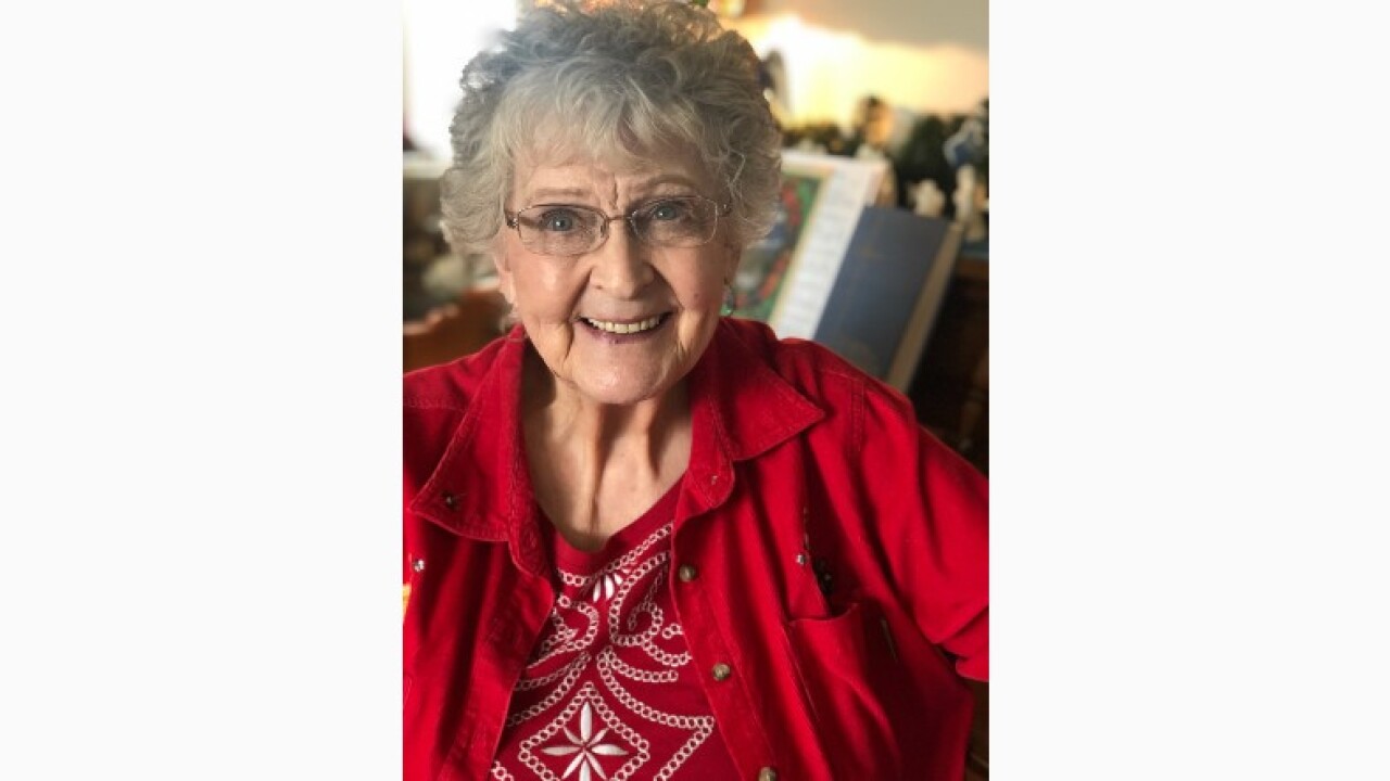 lois evans.jpg