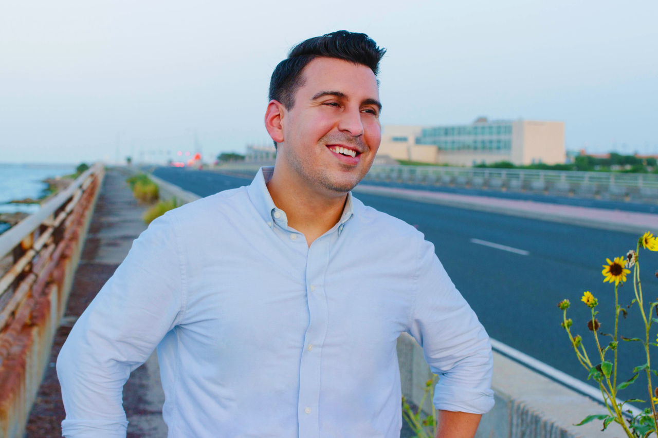 ERIC Holguin Texas Senate.png