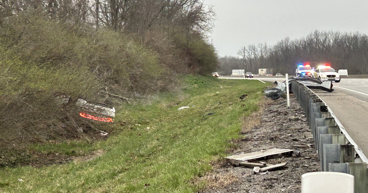 Part of I-75 southbound at mile marker 105 blocked due to injury collision
