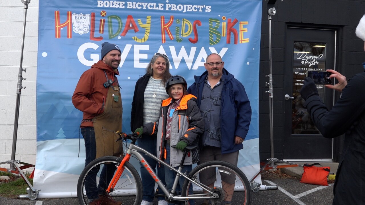The Holiday Kids Bike Giveaway