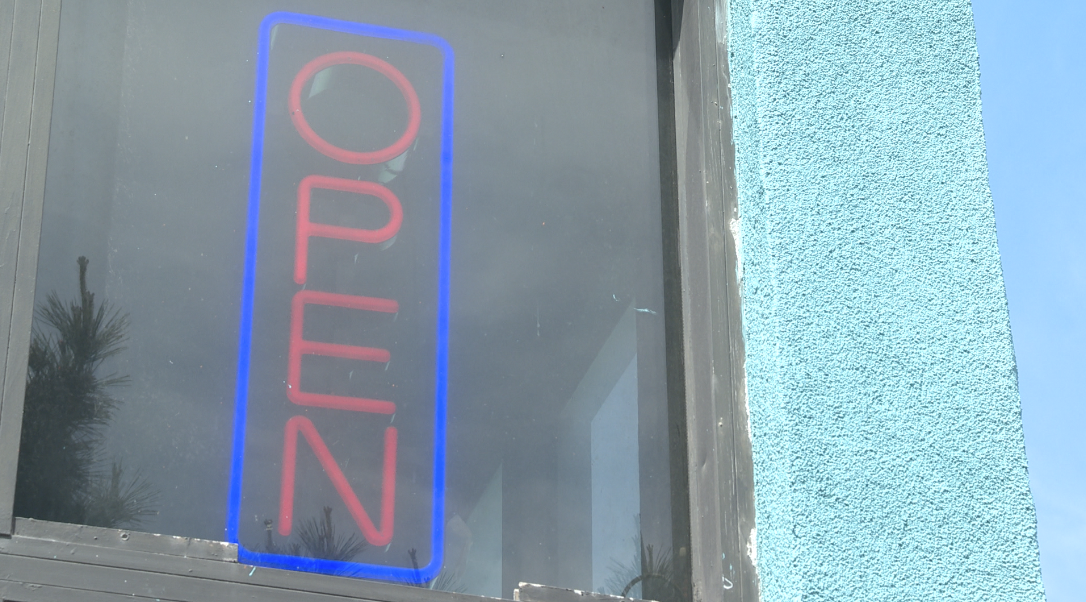 Oceanfront businesses adjust hours as 9:30 p.m. curfew takes effect