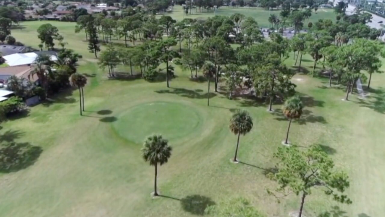 Lone Pine Golf Club in Riviera Beach