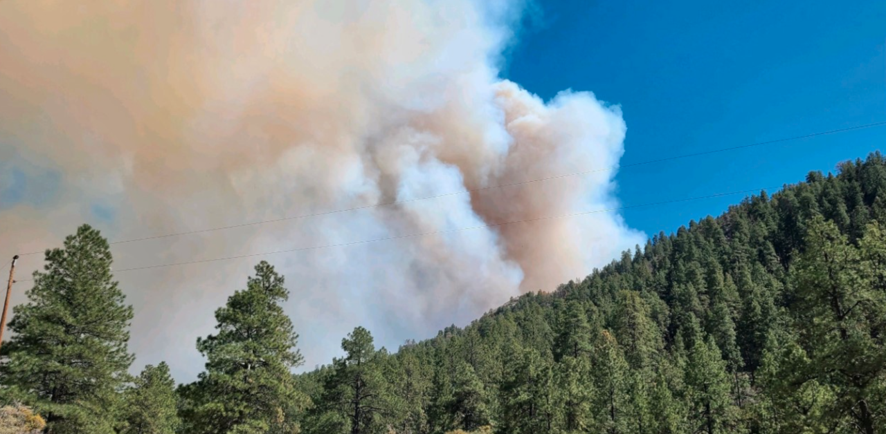 Flag Fire near Kingman