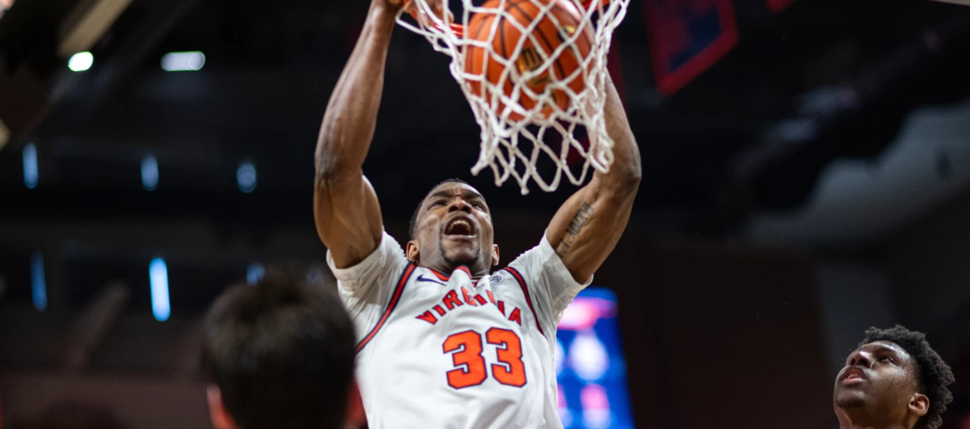 Virginia center Ugonna Onyenso (33)
