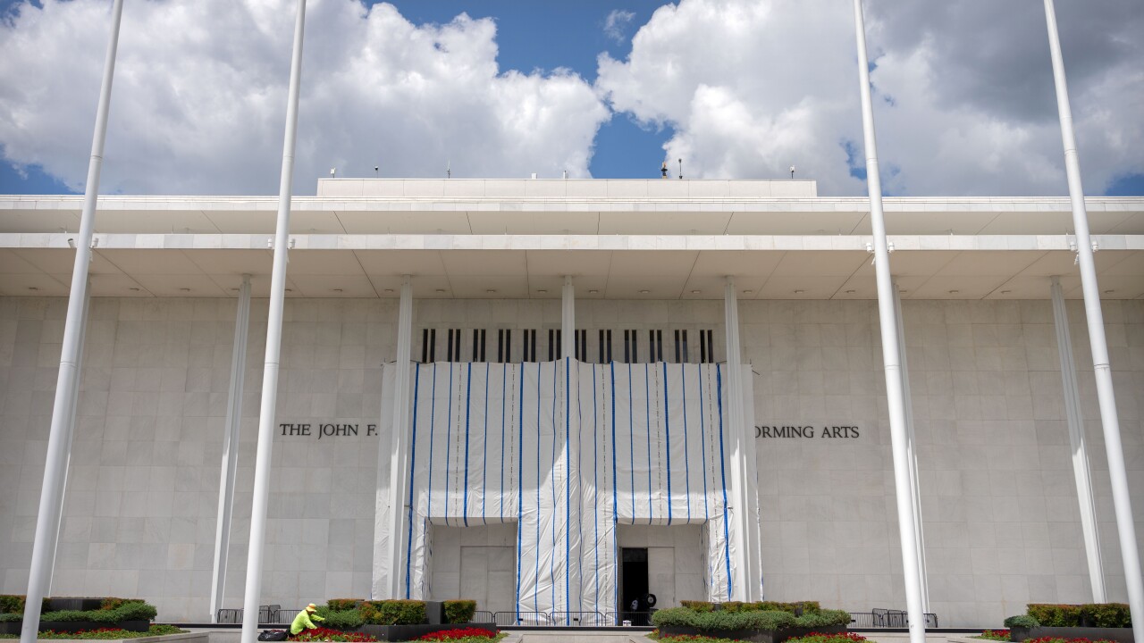 APTOPIX Kennedy Center