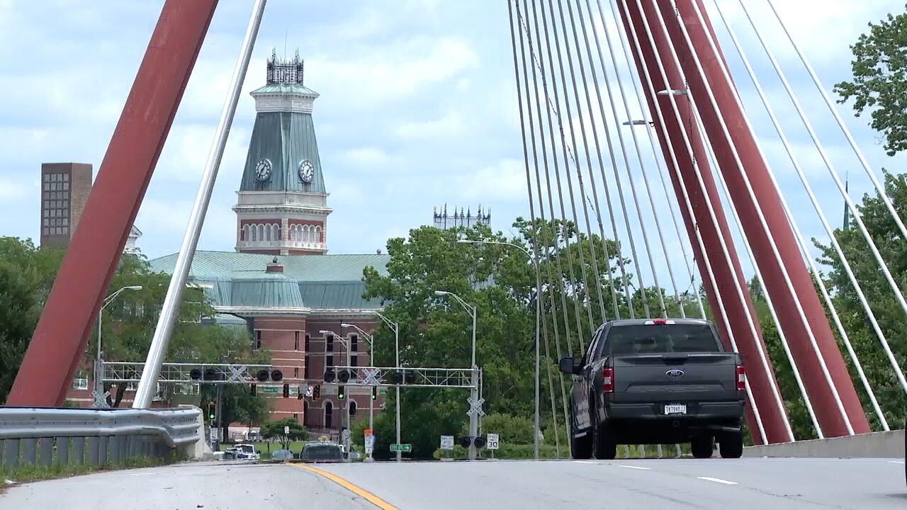 columbus indiana 1.jpg