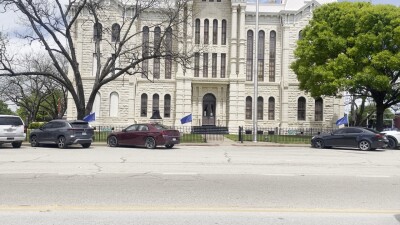 Hillsboro Courthouse 