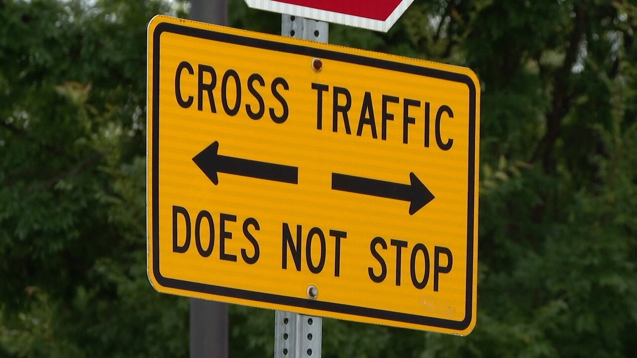 13th street stop signs 3.jpg