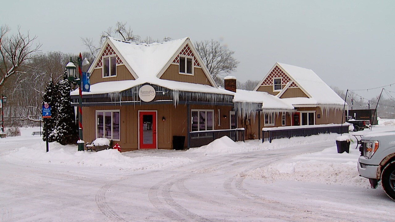 Hannah's Coffeehouse.jpg