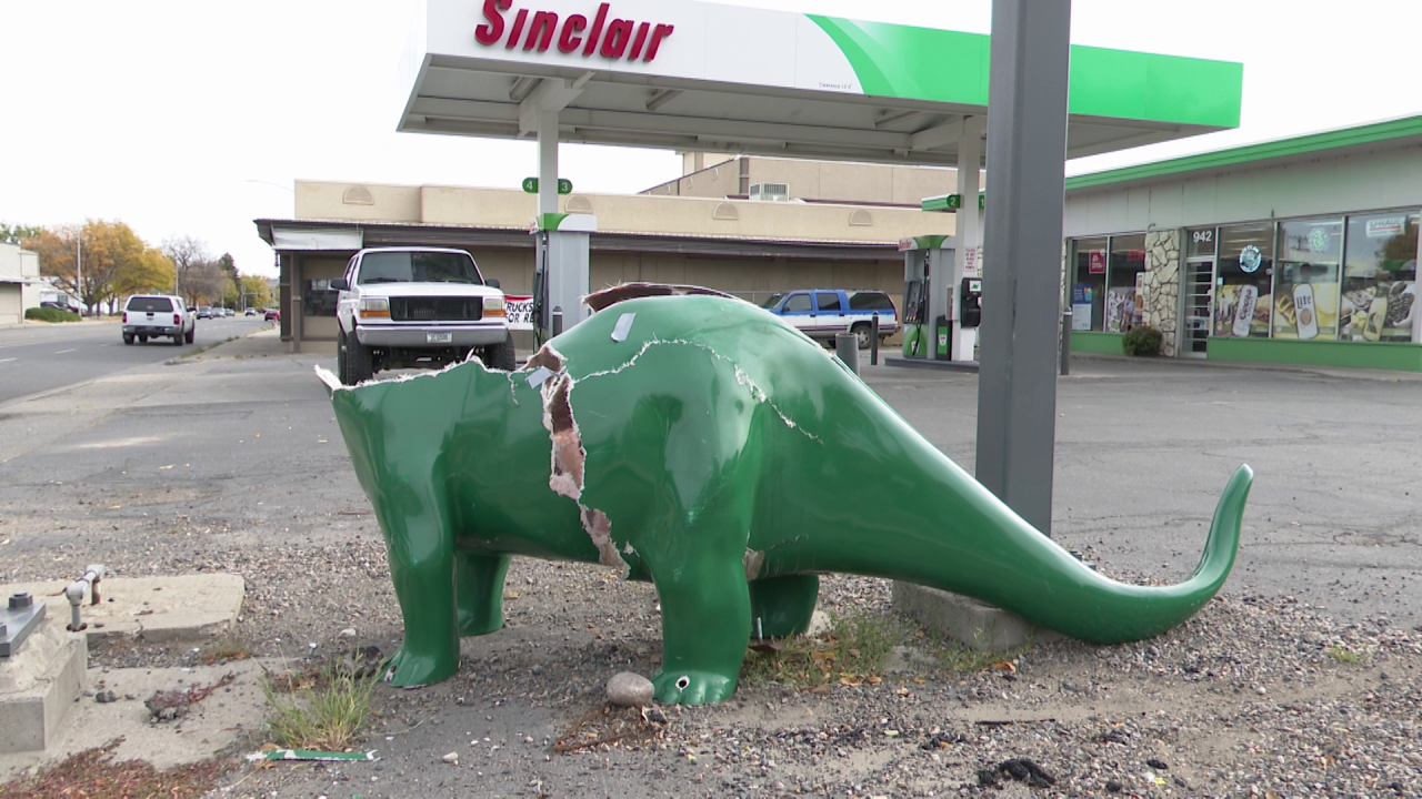 Sinclair dinosaur destroyed