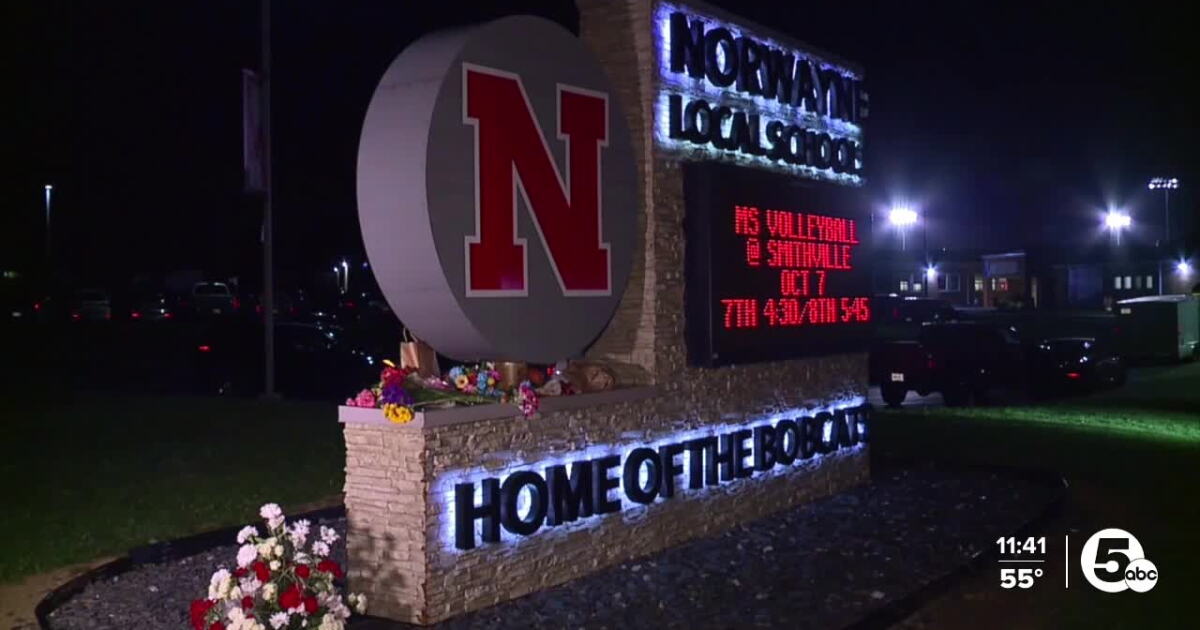 Norwayne High School honors 14yearold killed in crash